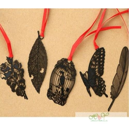 1 Pcs/lot Cute Metal Hollow Bookmark Book Holder Creative Bookmarks For Book Holder Promotional Gift School Supplies