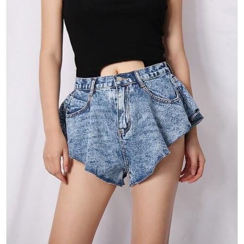 Sondr Women's Short Shorts