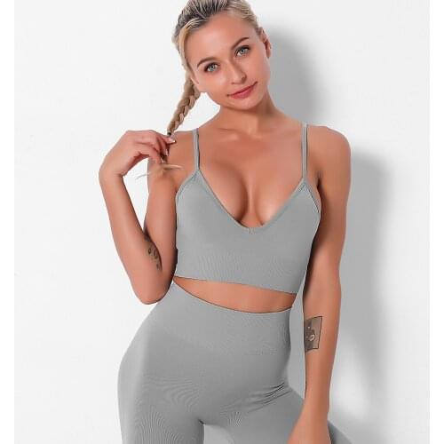 OEM Womens Seamless Sports Top With Cups Adjustable Deep Neckline Sport Bra Without Bones Open Back Criss Cross Backless Bra