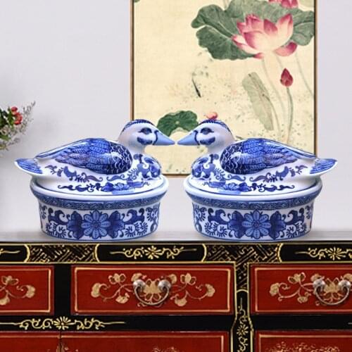 Jingdezhen New Chinese Style Decoration Mandarin Duck Jewelry Box Storage Decoration Hand-painted Blue And White Porcelain Jar