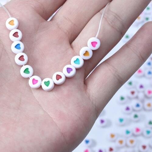 Lacoogh 100Pcs Dia 7mm Hole 2mm Acrylic Flat Letter Carving Round Beads Fashion Jewelry Love Heart For DIY Craft &Jewelry Making