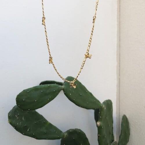 Nifty Stainless Steel Tous Jewerly Women Carved Charm 5 Dainty Butterfly Necklaces for Girls 18K Gold Chains Necklace Pendants