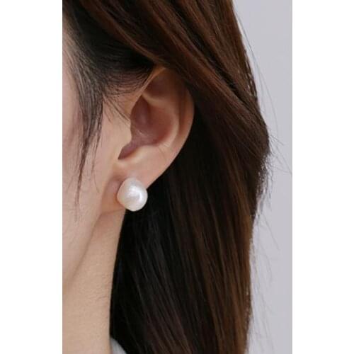 New Arrival Favorite Pearl Simple Earrings White Baroque Genuine Freshwater Pearls Stud Earring Gold Color Silver Fine Jewelry