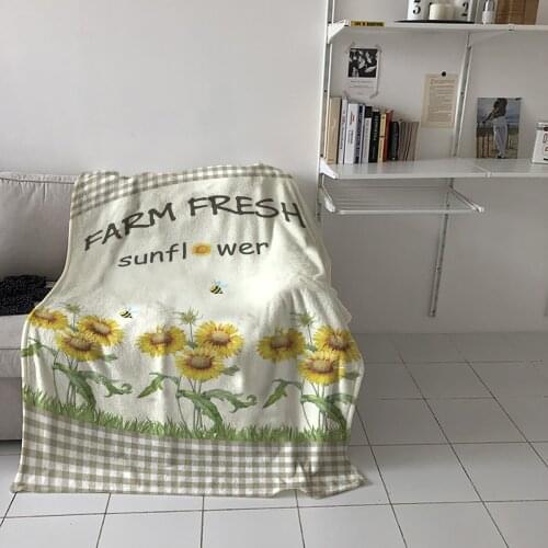 Bedroom Warm Blankets Sunflower Bee Bushes Sofa Throw Blankets Childrens Baby Soft Blankets Airplane Portable Blanket