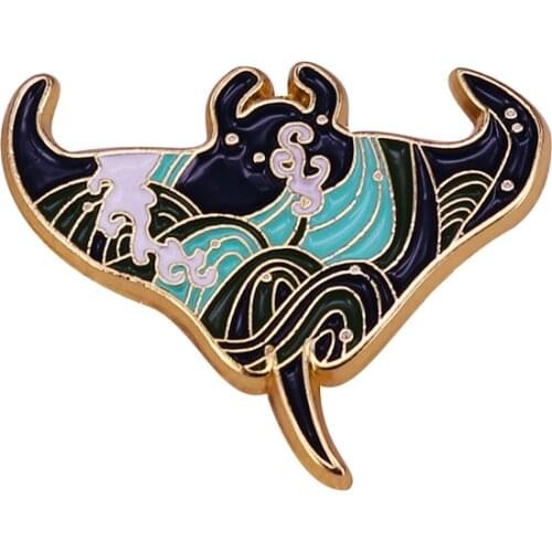 Glow in the Dark Manta Ray Pin Beautiful Sea Creature Badge
