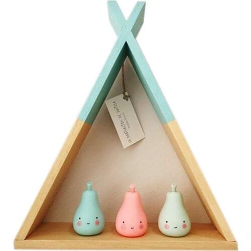 1Pc Fresh Simple Wooden Triangle Storage Holder Rack Decor Wall Mounted Shelf Storage Rack Home Rooms Decorative Shelves