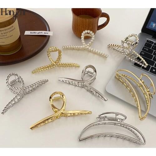 HangZhi 2020 New Korean Large Crab Claw Hair Clip Rhinestones Pearl Metal Intersect Hair Clamps for Women Hair Accessory