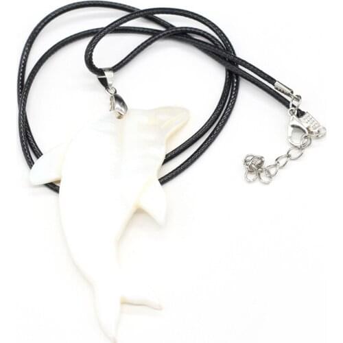 Natural Shell Pendant Necklace Cute Shark Pendant Necklace for Women Jewelry Necklace Best Gift Length 55+5cm Size 75x40mm