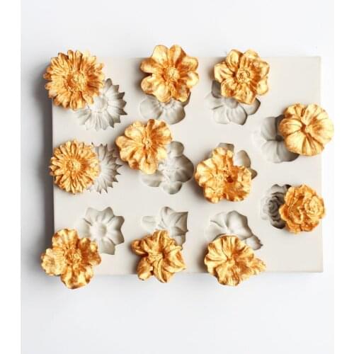 New 11 flower shaped cake silicone mold chocolate cake decoration tool technology candy clay mold