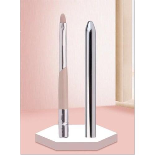 Portable Lip Brush With Cover