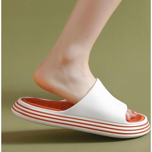 Summer runway slippers female designer shoes outer EVA outdoor thickened sole slippers male non-slip beach swimming pool sandals