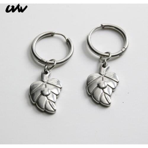 UVW Earrings Rings
