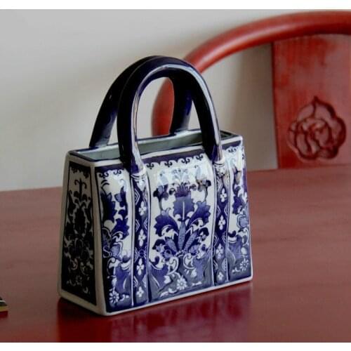 CREATIVE CHINESE CERAMICS RETRO BLUE AND WHITE PORCELAIN BAG DECORATIVE ORNAMENTS HOME DESKTOP LIVING ROOM STORAGE DECORATION