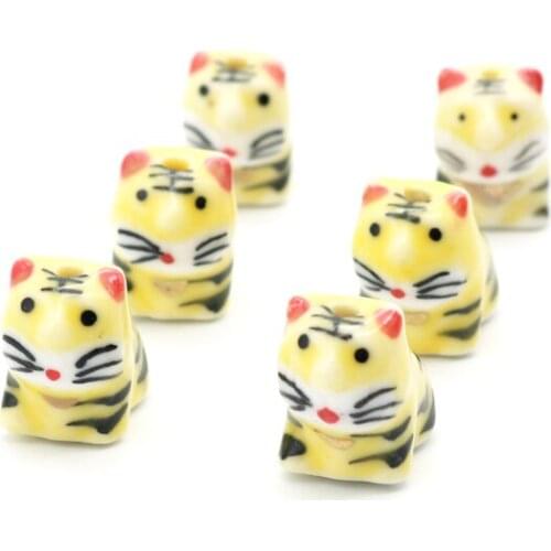 New Arrived Cute Animal Shape Beads 20pcs/lot 18x16mm Yellow Tiger Ceramic Beads Jewelry Making Accessories Bead for Pendant DIY