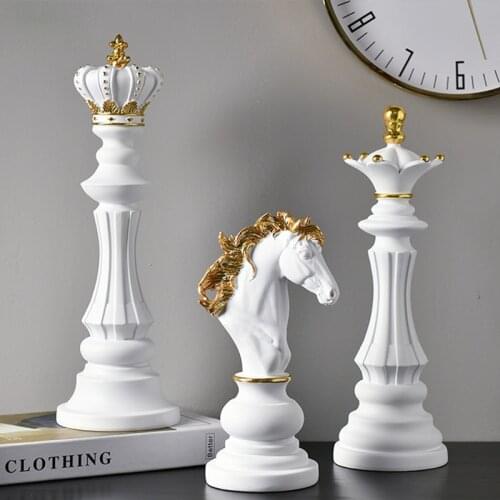 Vintage Internation Chess Ornaments Resin Chess International Chess Figurines Retro Home Decor Simple Modern Chessmen I166