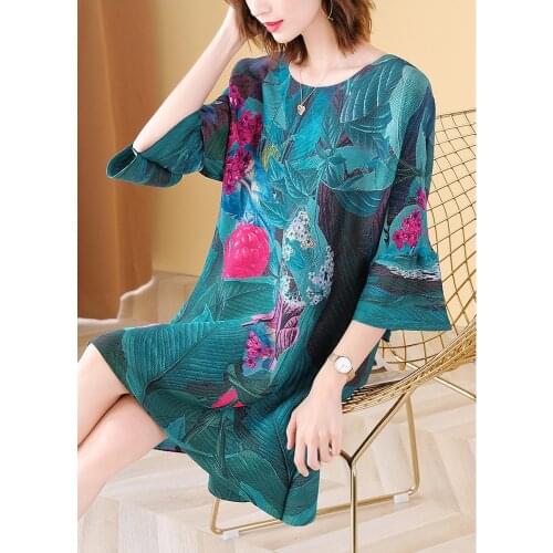 HOT SELLING Fashion New the womens pleated top Floral print three quarter long T-shirt IN STOCK