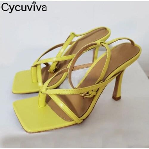 Sexy Flip Flops High Heels Sandals Women Square Toe Narrow Band Gladiator Designer Sandals Strappy Heels Summer Party Shoes 2021