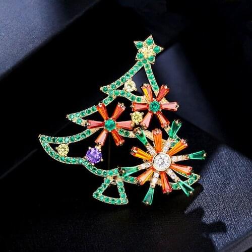 European and American Fashion Christmas Snowflakes Tree Brooches Jewelry Colorful Cubic Zirconia Rotating Corsage Women Brooch