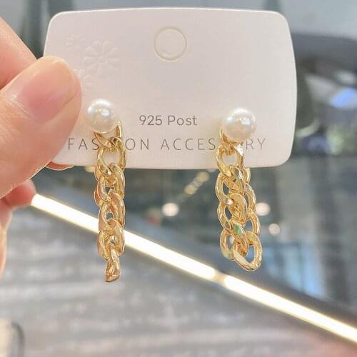 European and American fashion simple girl ladies metal pearl chain temperament earrings Trend New exquisite Jewelry Earrring