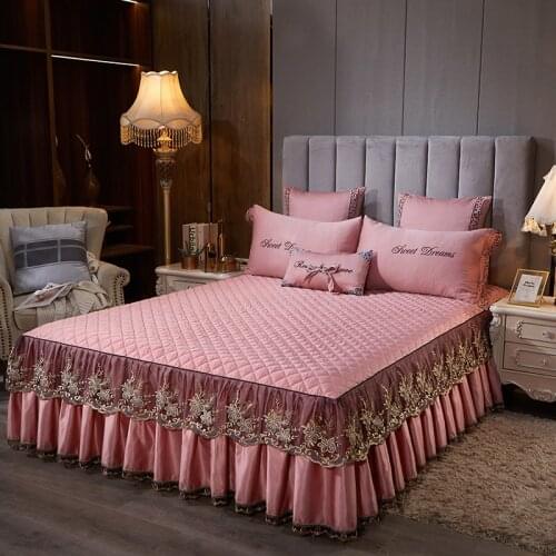 Silky Microfiber Fabric Princess Lace Bedspread Bed Skirt With Cotton Warm Thick Embroidery Double Bedding Bed Cover Pillowcase