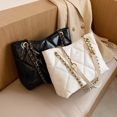 Women Travel Bags Leather Pu Quilted Bag Female Luxury Handbags Women Bags Designer Black Large Shoulder Bag