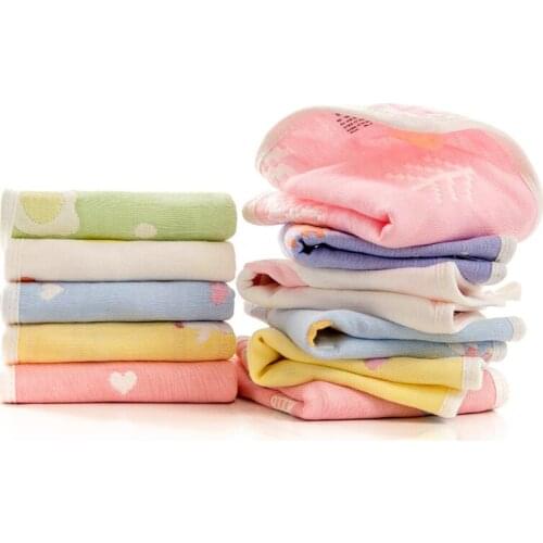 New Baby 100% Cotton Square 6 Layers Gauze Cartoon Print Pictures Hook Design Good Breathability Towels