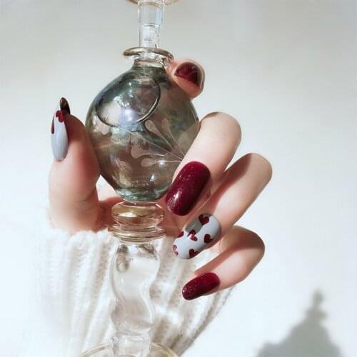 24pcs/box with 2g glue Love Heart Shiny acrylic Nail Tips with Glue Fashion Round Head Mid-length Full Cover Fake Nails press on