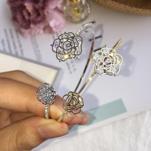 Fashion selling high quality titanium steel zircon Rose Bracelet Lady Elegant opening Bracelet girl versatile accessories