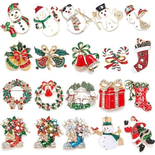 Snowman Elk Gifts Gloves Penguin Santa Pins Brooches Enamel Cartoon Red Hat Merry Christmas Brooch Party Christmas Gifts