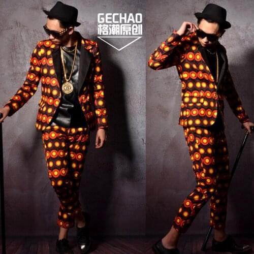 Hot 2020 Mens Clothing Slim Yellow Dot Stitching Suit Men Suits Plus Size Hair Stylist Singer Costumes The Host Dress