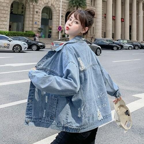Spring and Autumn New Korean Style Loose Letter Embroidery Denim Jacket Womens Ripped BF Jacket Long Sleeve Large Size Denim