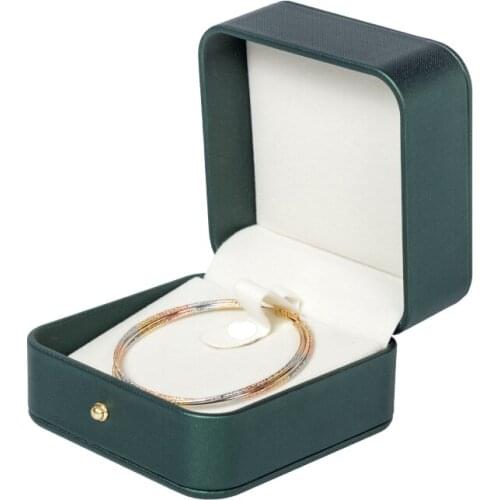 New Listing Retro Green Pu Leather Square Bracelet Ring Necklace Packaging Box For Adorable Female Party Choice