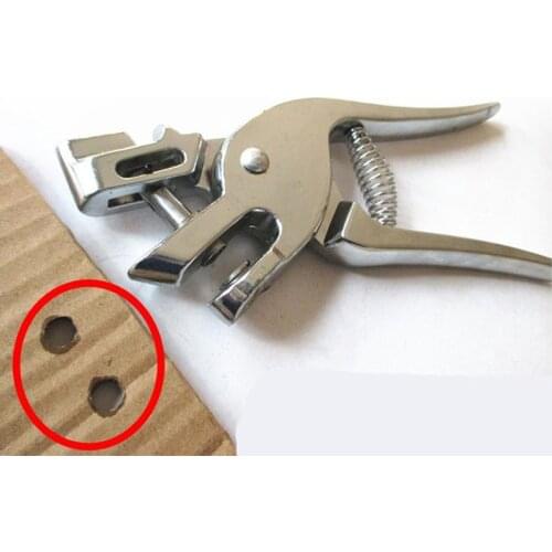Animal Ear Tags Hole Puncher Stainless Steel Puncher Animal Control Device