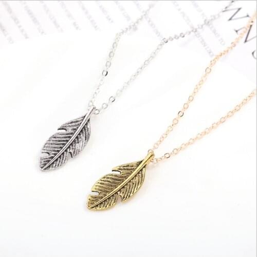 Fashion Feather Necklaces for Women Long Sweater Chain Jewelry Gifts Leaf Pendants Chocker Necklace S1945