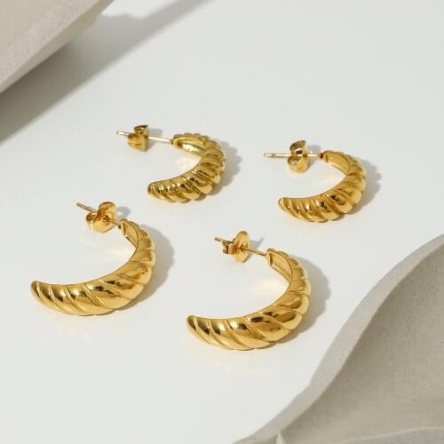 Stylish 18K Gold plated stainless steel Croissant hoop earrings INS New Titanium Steel Gold Twist Hoop earrings