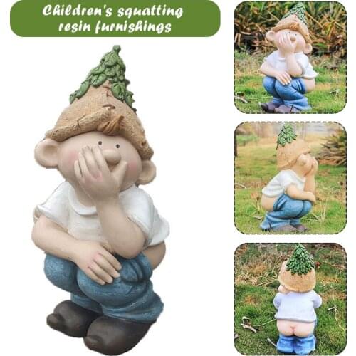 Funny Garden Gnome Pooping Boy Statue Decorative Prank Resin Doll Craft with A Squatting Pose 20*18*40.5cm XH8Z