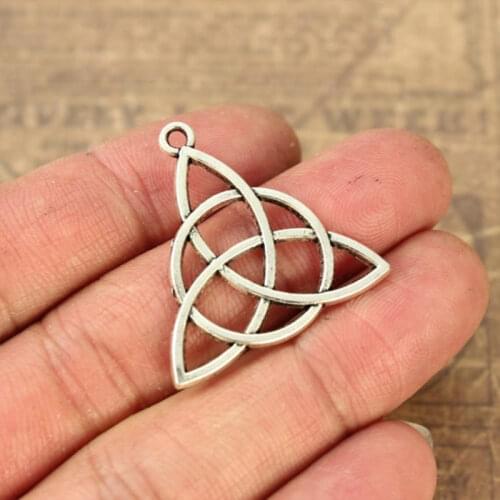 5pcs 29x26mm Large Trinity Knots Charms Celtic Knot Pendants Antiqued Silver Color Findings DIY Handmade Jewelry Making Supplies