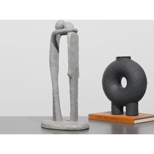 Two Abstract Figures Looking Down And Embracing Each Other Statue Resin Crafts Art Sculpture Modern Interior Home Desk Decor