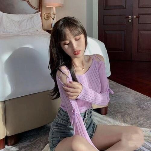 Woman Sweaters Pullover Autumn Long-Sleeved T-shirt Womens Scheming Knitted Slim Fit Sexy Off-the-Shoulder Top Femme Chandails