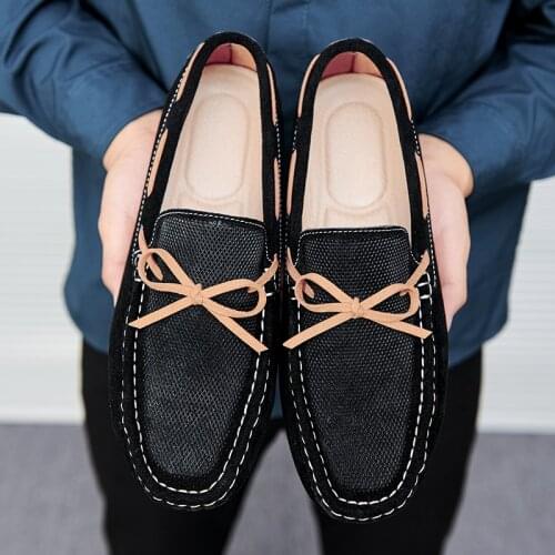 Mens Shoes Suede Luxury Fashion Loafers Shoes Breathable Men Drive Boat Flat Footwear Classic Retro New Comfy Men Casual Shoes