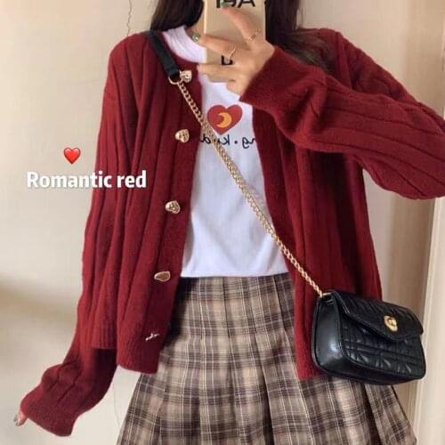 Kawaii Woman Sweaters 2020 Winter Korean Fashion Cute Heart Buttons Long Sleeve Knitted Cardigan Red Christmas Sweater Tops T521