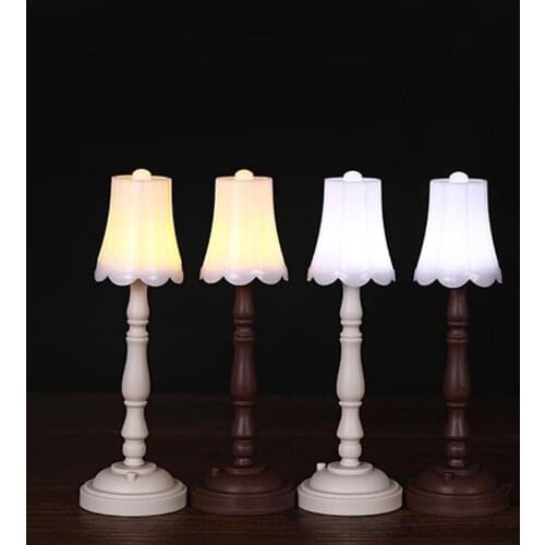 European Style Mini Retro Table Lamp Decoration Bright Desk Lamp Doll House Accessories Newborn Babies Accessories