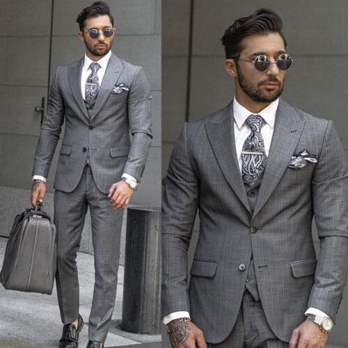 Mens Suits 2020 Wedding Tuxedos Formal Striped Best Man Suit Groom Tuxedos Custom Made Two-Button 3 Pieces Suits