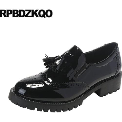 Tassel Pumps Block Round Toe 2021 Patent Leather Shoes Ladies Brown Black Cheap Low Heels Brogue Fringe Slip On Japanese Girls