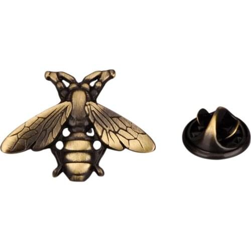SAVOYSHI Novelty Bronze bee Brooch Pin for mens Suit Coat Badge pins Jewelry Lapel pin Gift Funny Animal Shirt Accessories