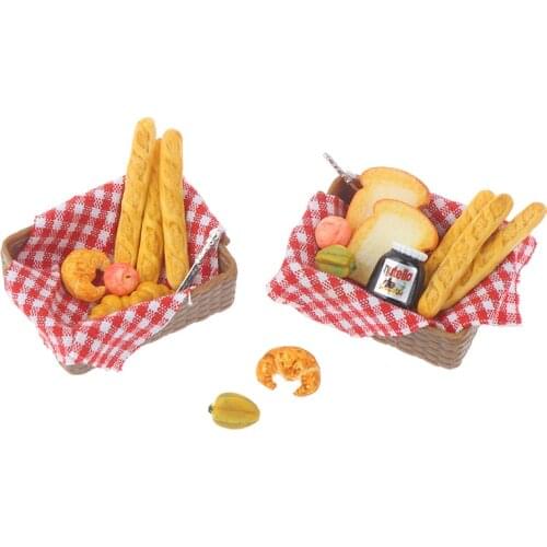 Simulation 1/12 Mini Bread Basket Kitchen Food Model Toys for Doll House Decoration Dollhouse Miniature Accessories