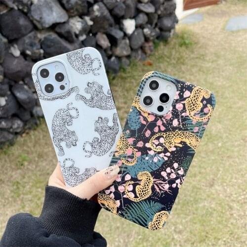 Fashion Retro leopard Flowers case For iPhone 12 Pro Max XS MAX XR Art Phone Cases For iPhone 11 7 8 SE 2020 Soft IMD back cover