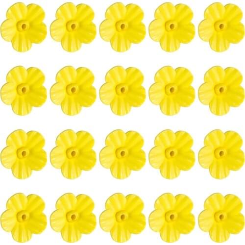 New Creativity Flowers Shape Handhold Bird Hummingbird Feeder Drinker Plastic Seed Water Replacement Feeding Ports