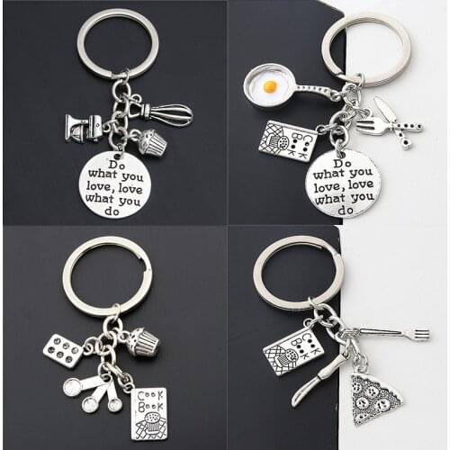 1pc New Style Cooks Chefs Baker Keychain Measuring Spoons Key Ring Key Accessories Kitchen Key Chains Baking Gift Jewelry