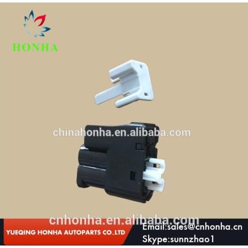 Free shipping 10/20/50/100 pcs/lots 2 pin/way female waterproof plug 2pin automotive electrical connector 7283-8226-30